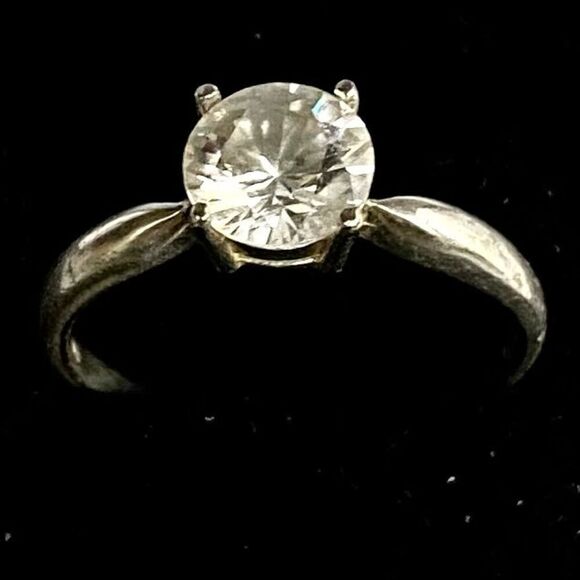 DM# Striking Cz & Sterling 925 Silver Ring 6 3/4 - Picture 7 of 11